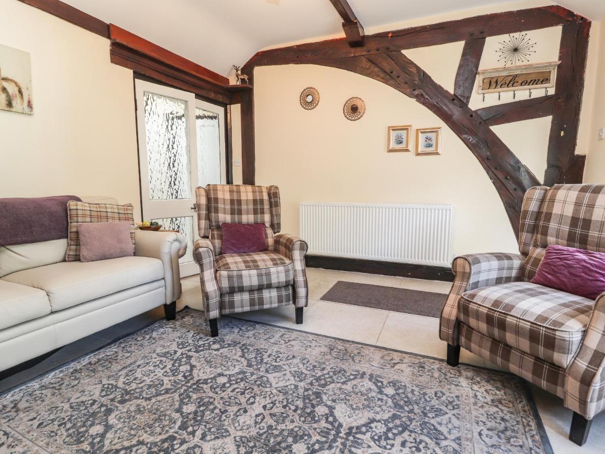 Ty Cerrig Villa Rhyl Exterior photo